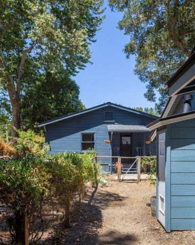 36 Calle De Los Helechos, Tassajara Hot Springs CA  93924-9706 exterior