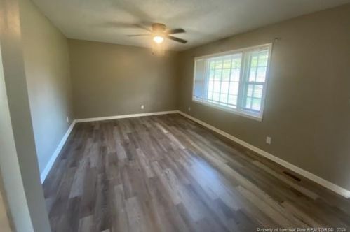 709 Marble Ct, Fayetteville NC  28311-6840 exterior