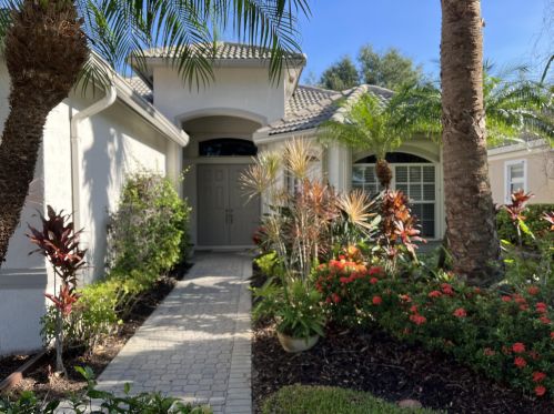 7602 Greenbrier Cir, Fort Pierce, FL 34986-3303