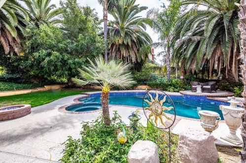 20656 Deodar Dr, Yorba Linda, CA 92886-3157