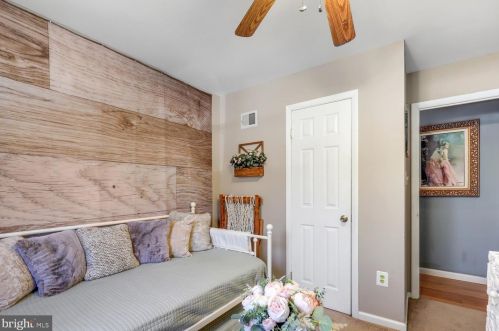 13705 Kerrydale Rd, Woodbridge VA  22193-4710 exterior