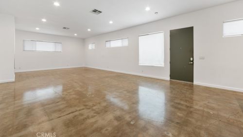 635 4th St, Long Beach, CA 90802-2622
