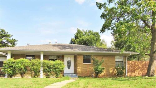 827 31st St, Lawton, OK 73505-5142