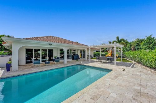 5264 Deerhurst Crescent Cir, Boca Raton, FL 33486-8533