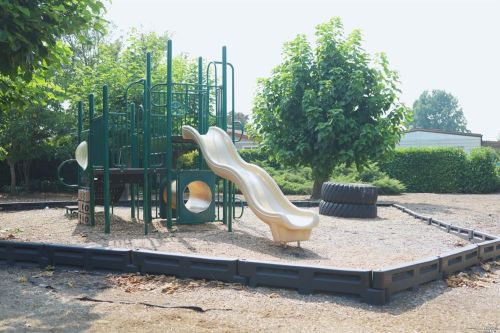 220 Arboleda Dr, Santa Rosa CA 95401-9036 exterior