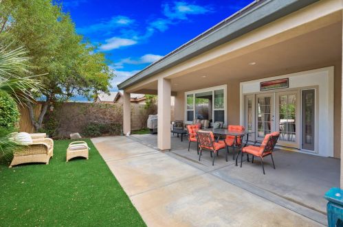 81160 Victoria Ln, La Quinta CA  92253-9351 exterior