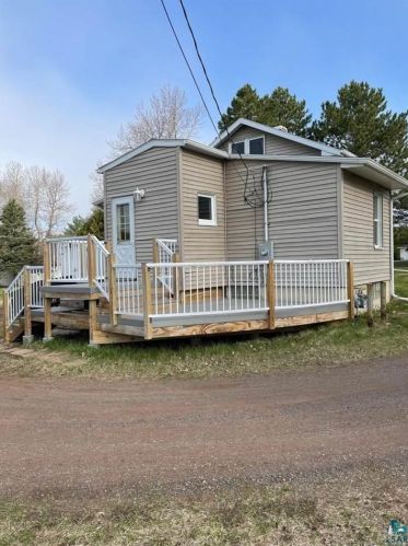 2116 Doddridge Ave, Scanlon, MN 55720-2426