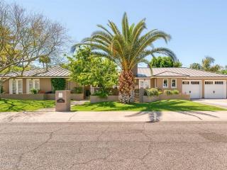 4233 Calle Tuberia, Phoenix, AZ 85018-3735