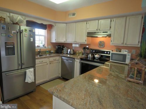 33705 Foxfire Dr, Frankford, DE 19945-4279