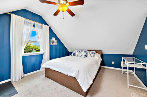 336 Dekalb Ave, Woodbridge NJ  07095-1838 exterior