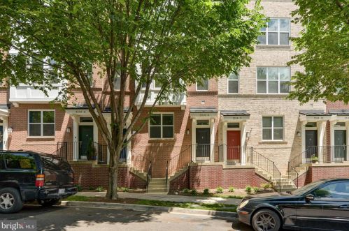 2518 Sayles Pl, Washington, DC 20020-4402