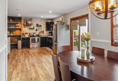 1749 Glasgo Rd, Norwich CT  06351-3514 exterior