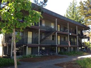 374 8th St, Corvallis OR  97330-6318 exterior