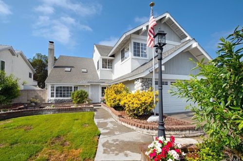 6770 Via Irana, Stanton, CA 90680-1921