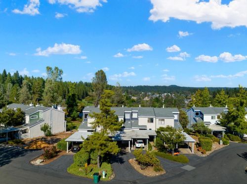127 Rockwood Dr, Grass Valley CA  95945-5636 exterior