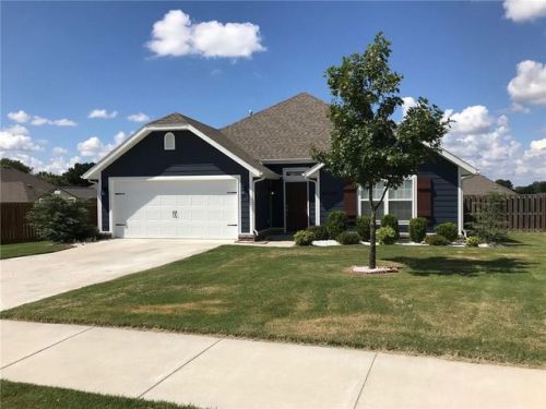 4006 Grand Valley Dr, Springdale AR  72764-6723 exterior