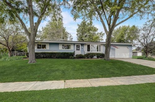 1111 3rd St, Knowles, WI 53048-9589