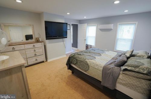 411 6th St, Laurel DE  19956-1363 exterior