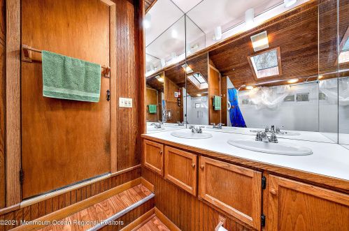 1011 1st Ave, Belmar NJ  07719-3301 exterior