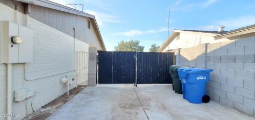 18821 17 Ave, Phoenix AZ 85027-3535 exterior