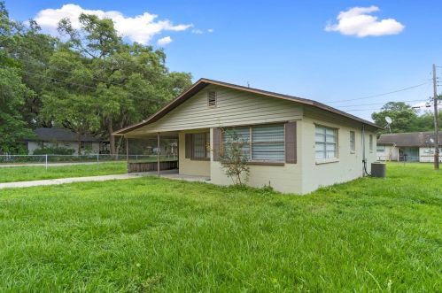 412 East Ave, Brooksville, FL 34601-1804