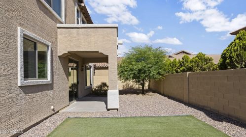 4031 Torrey Pne Ln, Chandler AZ  85249-3871 exterior