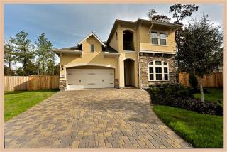 270 Sonoma Ct, Conroe TX  77384-4916 exterior
