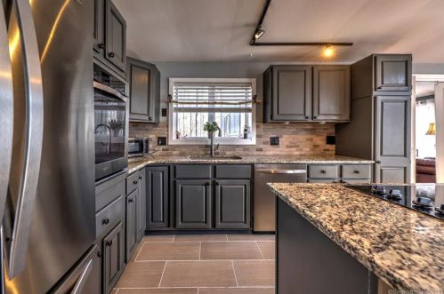 53 Alison Ave, Wallingford CT 06492-3302 exterior