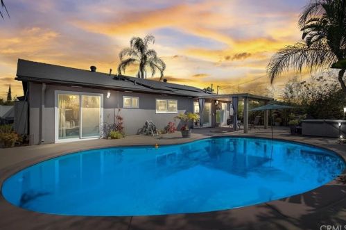 2720 Diana Ave, Anaheim, CA 92806-4801