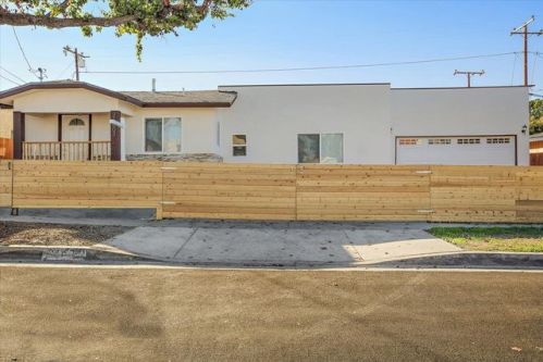 21603 Berendo Ave, Torrance, CA 90502-1840