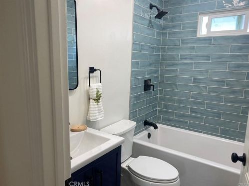 1143 23rd St, Manhattan Beach CA  90266-2927 exterior