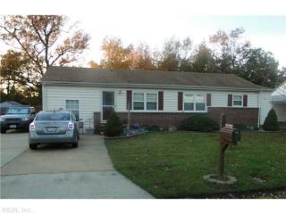1072 Saint Julian Dr, Chesapeake, VA 23323-6010