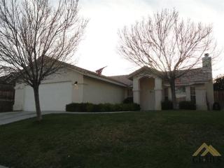 105 Lee St, Taft, CA 93268-4711