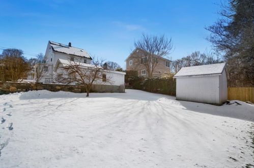 150 Babbitt Rd, Bedford Hills, NY 10507-1917