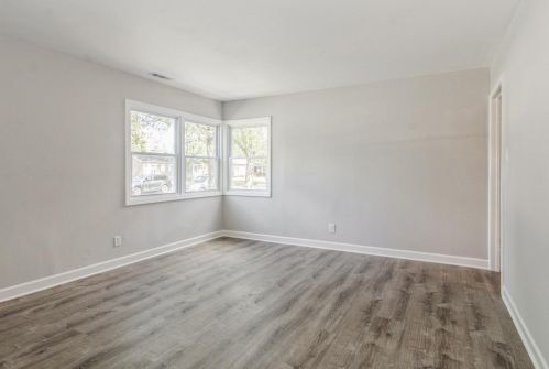 7751 Bertram Ave, Hammond, IN 46324-3316
