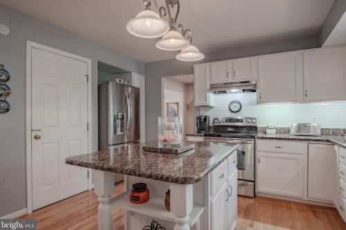 164 Willamette Dr, Bear DE  19701-4802 exterior