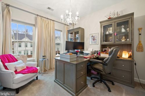 4318 Wisley Turn, Woodbridge VA  22192-7822 exterior