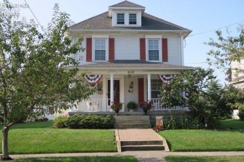409 Ellis Ave, Bellevue, OH 44811-1809