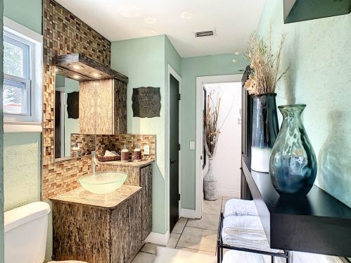 2425 Franklin Dr, Kissimmee FL 34744-2725 exterior