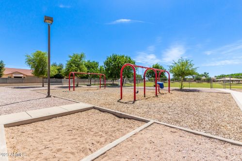 712 Ebony Way, Chandler AZ  85248-4445 exterior