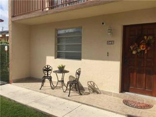 10932 3rd St, Miami, FL 33174-1237