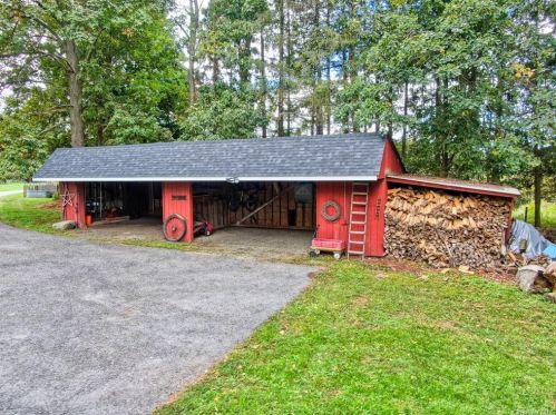 169 Lime Ridge Rd, Poughquag NY  12570-5449 exterior