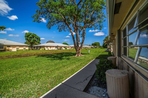 14508 Canalview Dr, Delray Beach FL  33484-3765 exterior