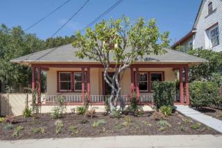 775 Kensington Rd, Los Angeles, CA 90026-4426