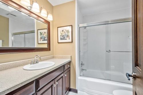 1264 Oakridge Rd, Mc Donald PA  15057-2632 exterior