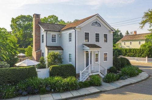 448 Pequot Ave, Southport, CT 06890-1327