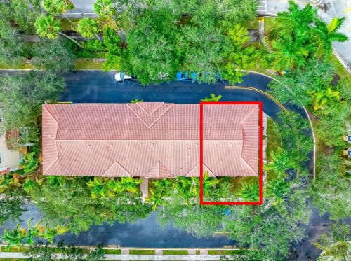 2850 Oasis Dr, Boynton Beach FL  33426-8665 exterior