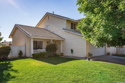 44715 Stonebridge Ln, Lancaster, CA 93536-6424