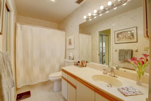 23253 Water Cir, Boca Raton FL  33486-8536 exterior