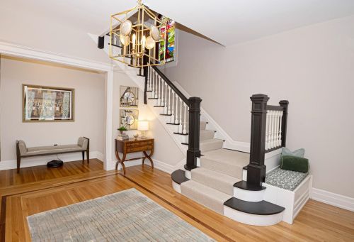 2523 Erie Ave, Cincinnati, OH 45208-2032